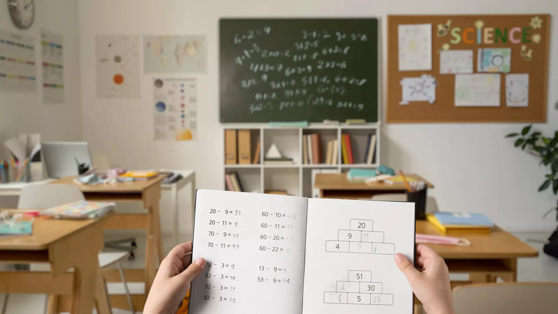 Simulator from a child's perspective in a classroom